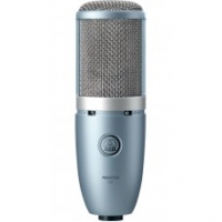 AKG Perception 220 AKG Perception 220